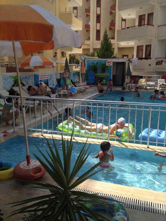 Semiz Apart Hotel Alanya Exteriör bild