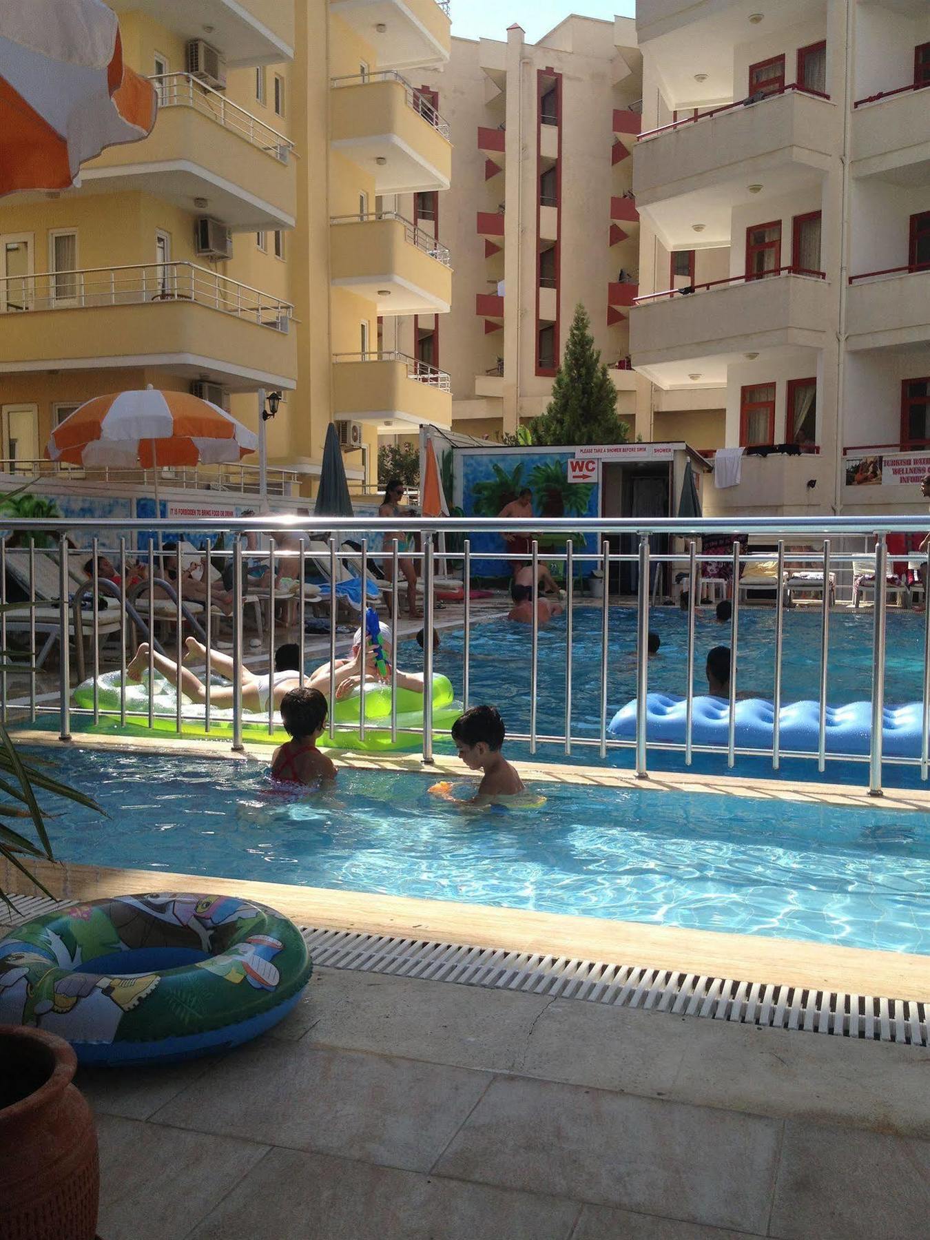 Semiz Apart Hotel Alanya Exteriör bild